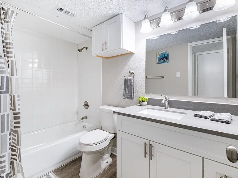 Villas on Rosemeade West — Photo 33