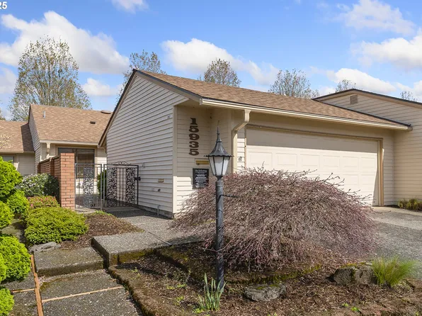 15935 SW Greens Way, Portland, OR 97224