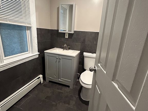5th image of 76 Hamilton St APT 2W