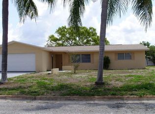 217 Jayview Ave, Lehigh Acres, FL 33936
