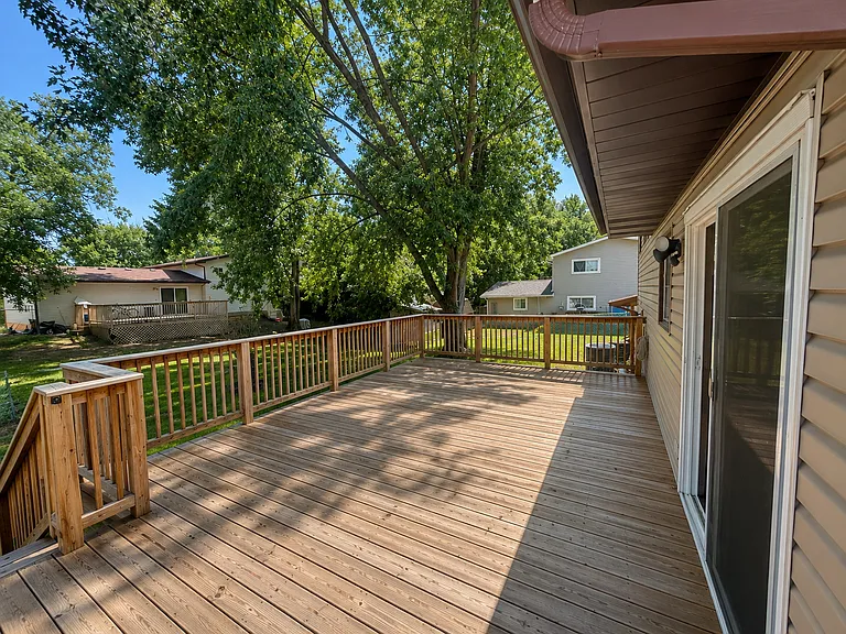 359 Ruth Cir — Photo 14