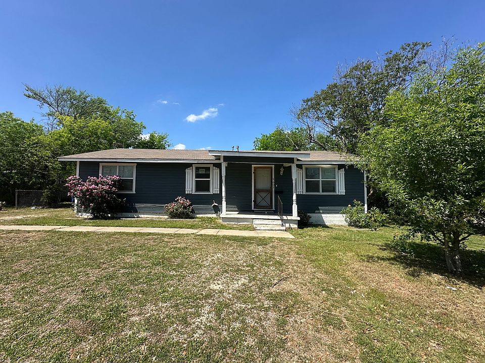 1st image of 2605 Speight Ave