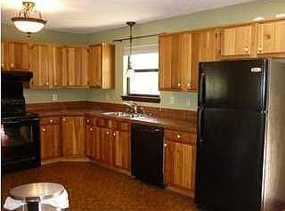 5th image of 7504 Savannah Dr