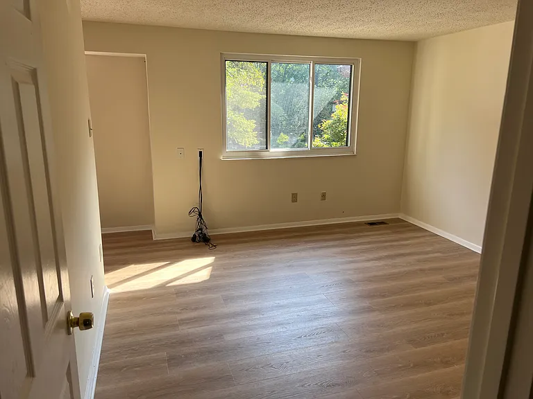 5874 Jacksons Oak Ct — Photo 9