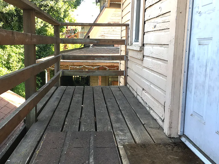 340 W 8th Ave #1/2 — Photo 9