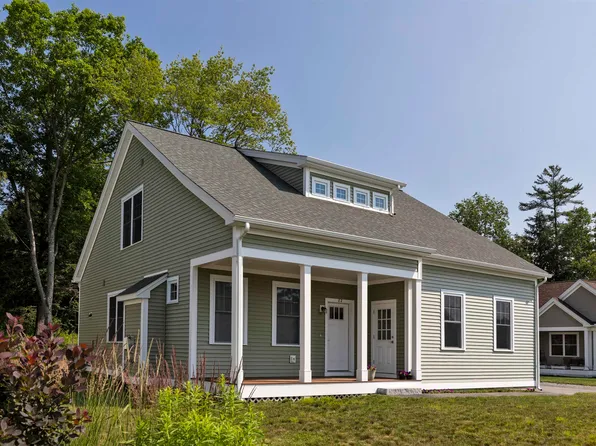 82 Dogwood Circle, Lebanon, NH 03784