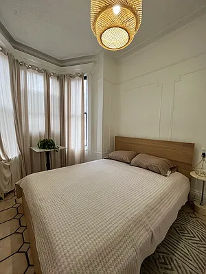 Rented by Dwell Residential Inc | media 7