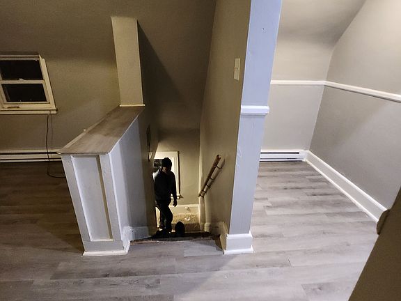 3rd image of 24-26 Carey Ave #26-3