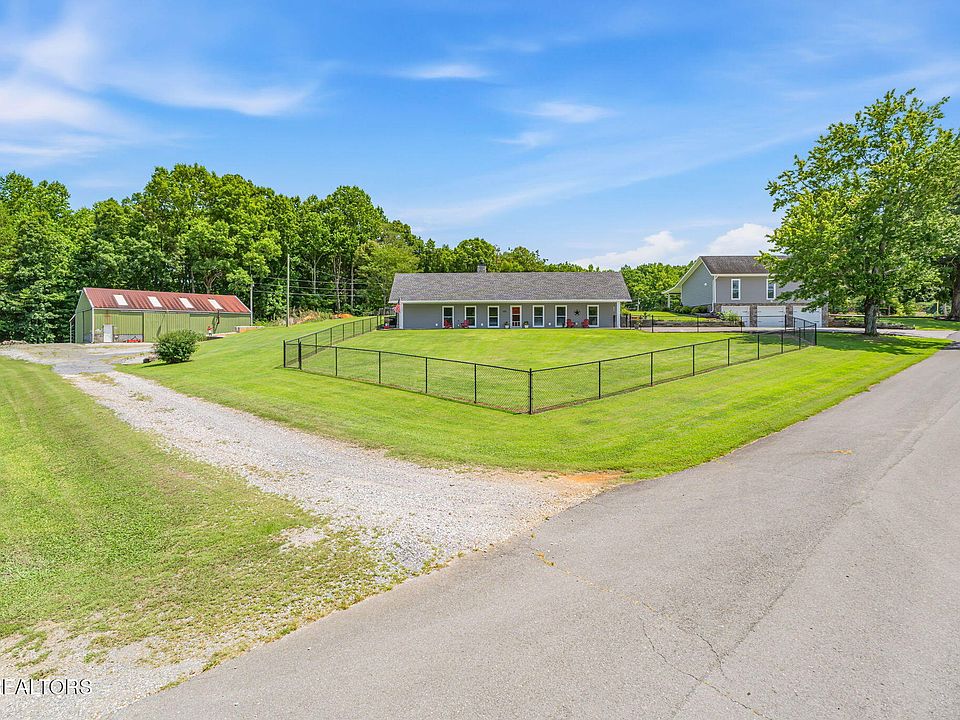 1st image of 4762 Dogwood Ln