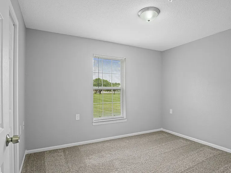 Callaway Villa Apartments — Photo 9