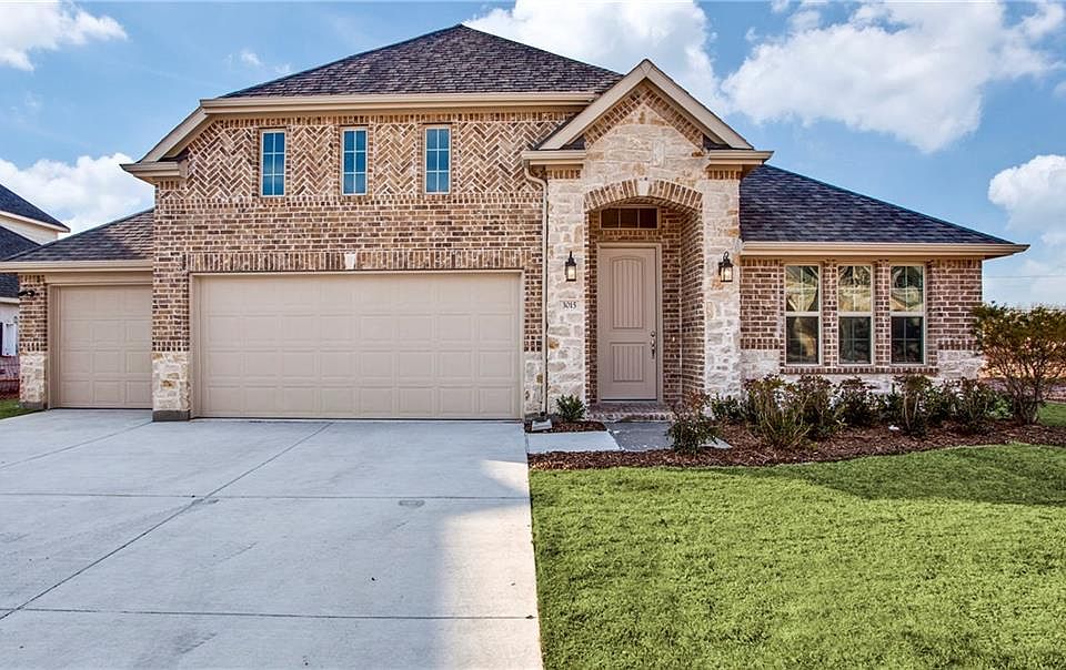 1st image of 3015 Charles Dr