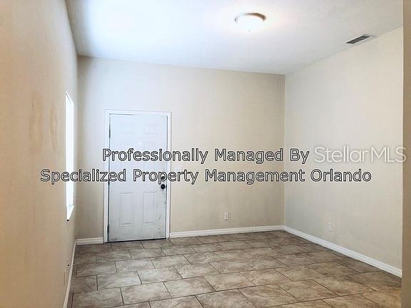 3rd image of 1215 Avenue L