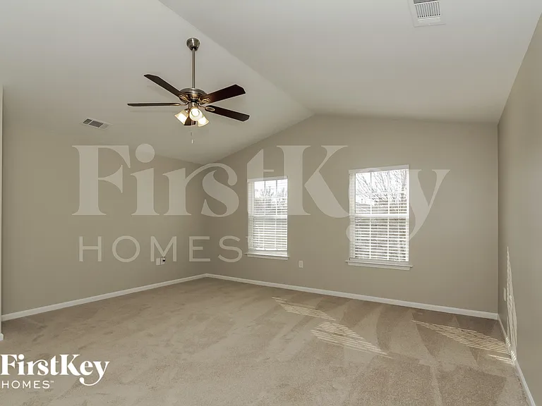 4538 Austin Dekota Dr — Photo 10