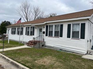 1013 Main St, Natchez, MS 39120