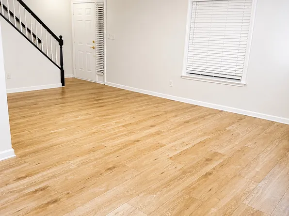 1002 Brighton Point, Sandy Springs, GA 30328