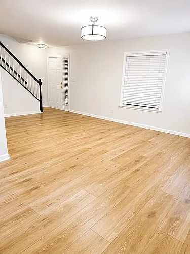 1002 Brighton Point Photo 1