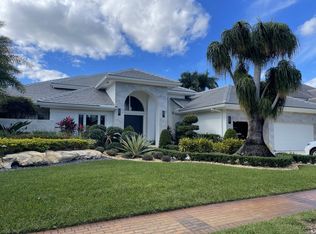 6963 Queenferry Cir, Boca Raton, FL 33496