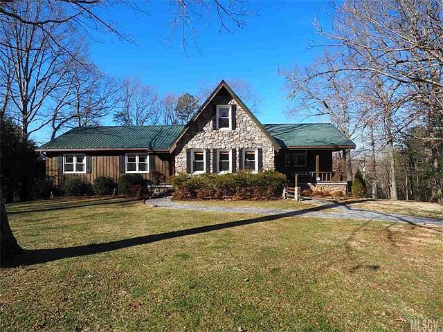1st image of 4370 Trojan Ln