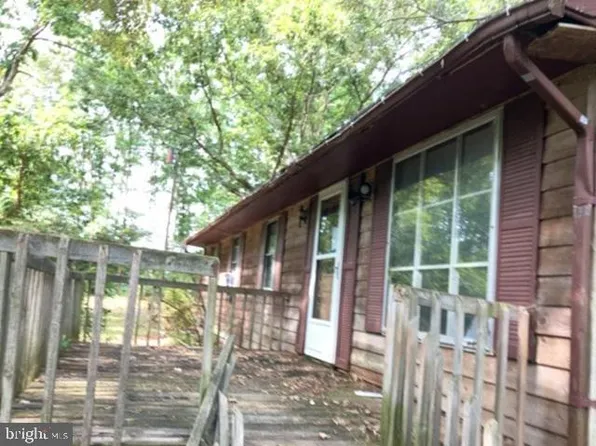 10057 Kings Hwy, Montross, VA 22520
