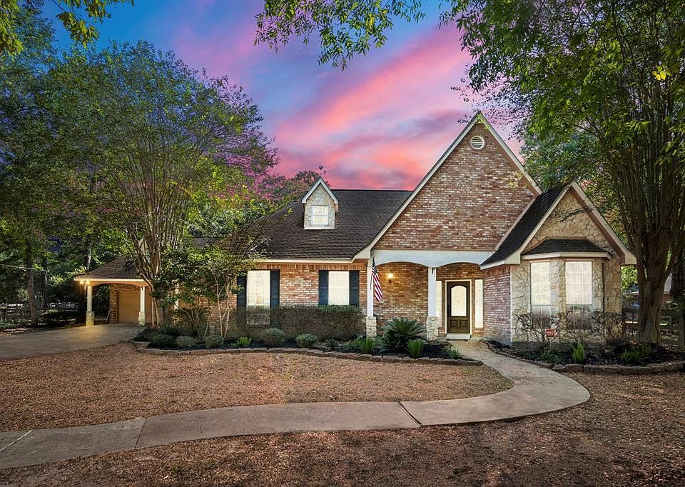 1st image of 2426 Pebble Lake Dr