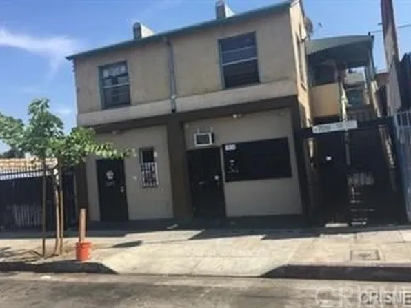 7014 S Vermont Ave, Los Angeles, CA 90044