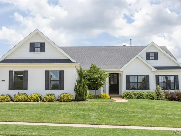 1236 Patchwork Flds, Chesterfield, MO 63005