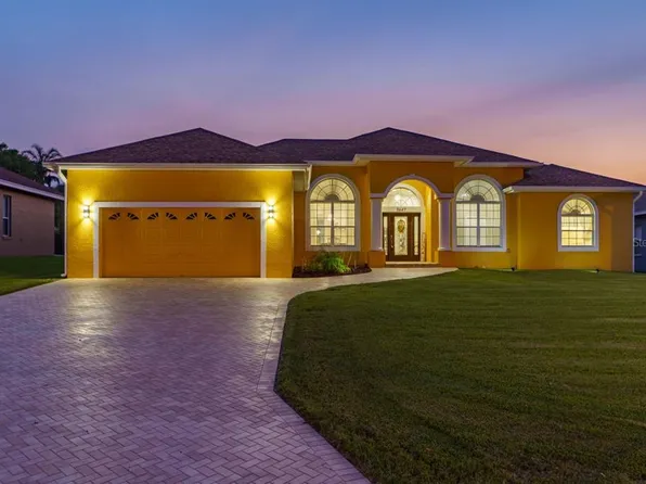 5647 Vintage View Blvd, Lakeland, FL 33812