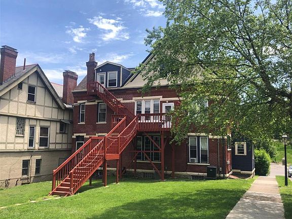 2nd image of 3493 Brookline Ave #1