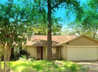 24610 Green Moss Dr, Huffman, TX 77336