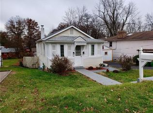 38 Henry St, Edison, NJ 08820