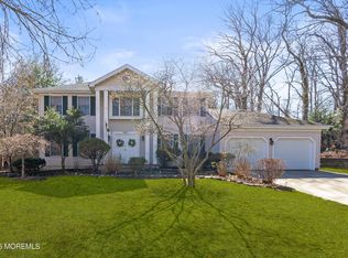 2212 Glenmere Ct, Wall Township, NJ 07719