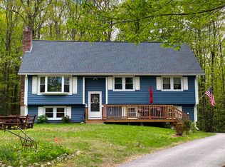 20 Rock Ln, Milford, NH 03055