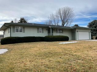 2020 N St, Aurora, NE 68818