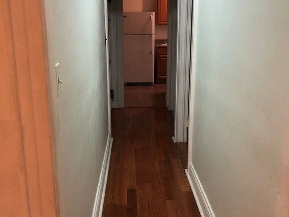 4th image of 4136 49th St APT 2F