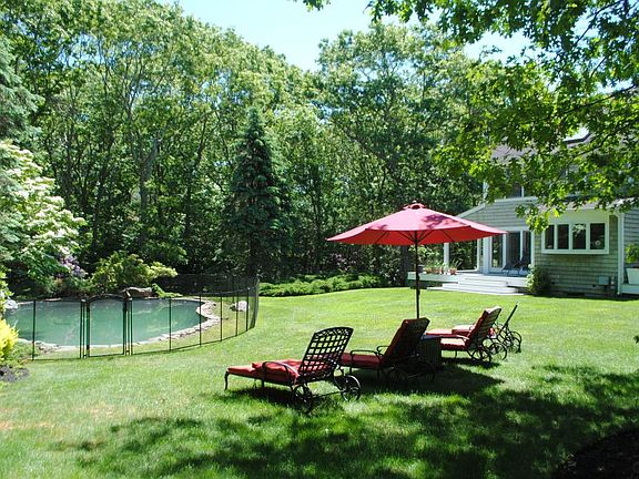 2nd image of 102 Tanager Ln