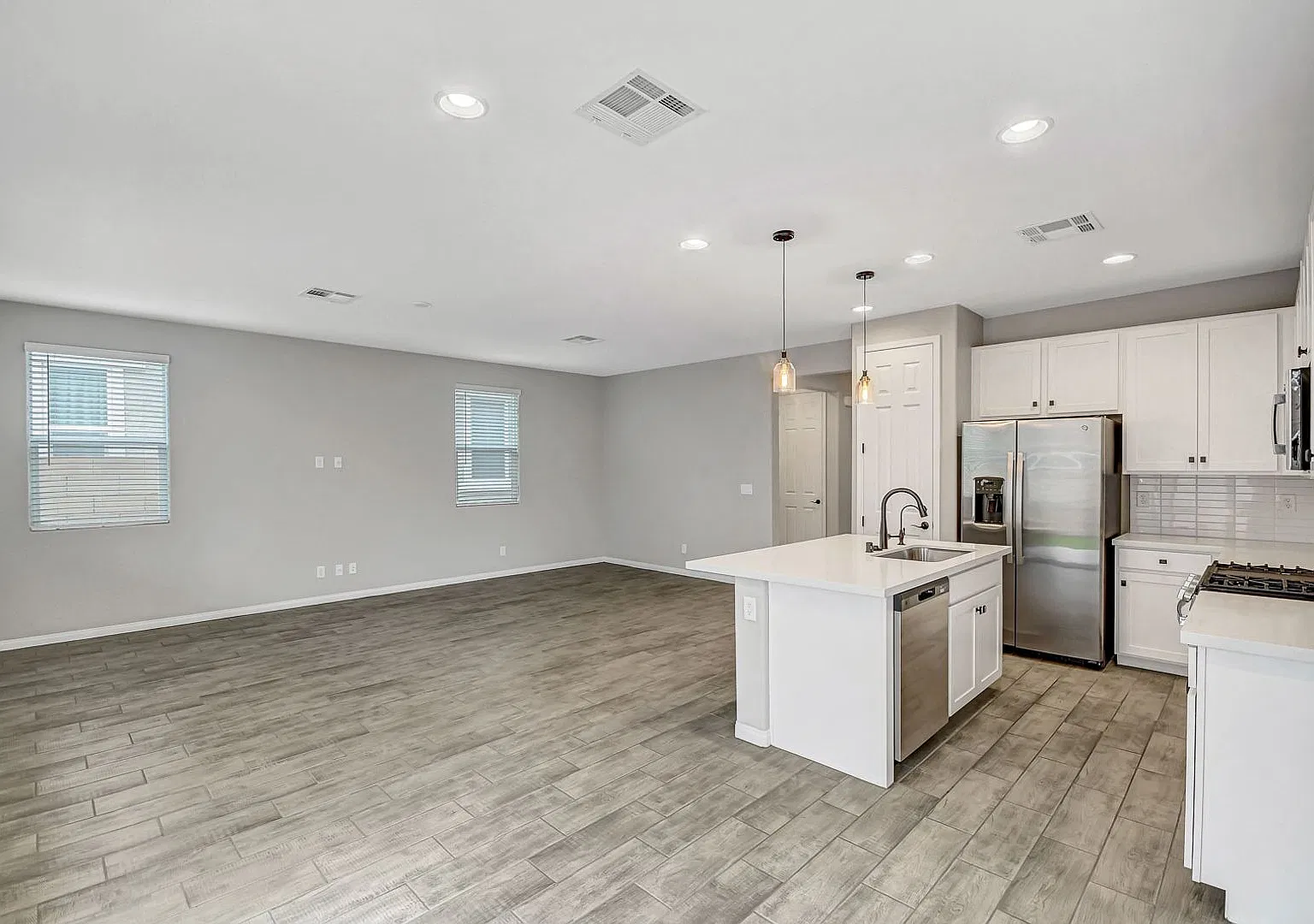 Designer 3-Bedroom North Las Vegas Home with Covered Patio & Upper-Level Loft — Photo 4