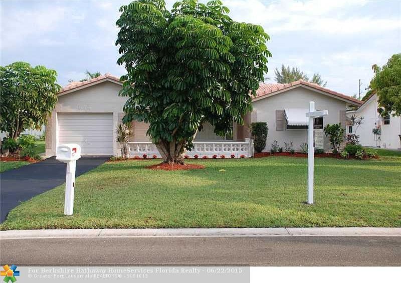 1st image of 10217 NW 82nd St