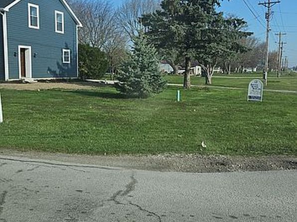 12035 W Township Road 112, Fostoria, OH 44830