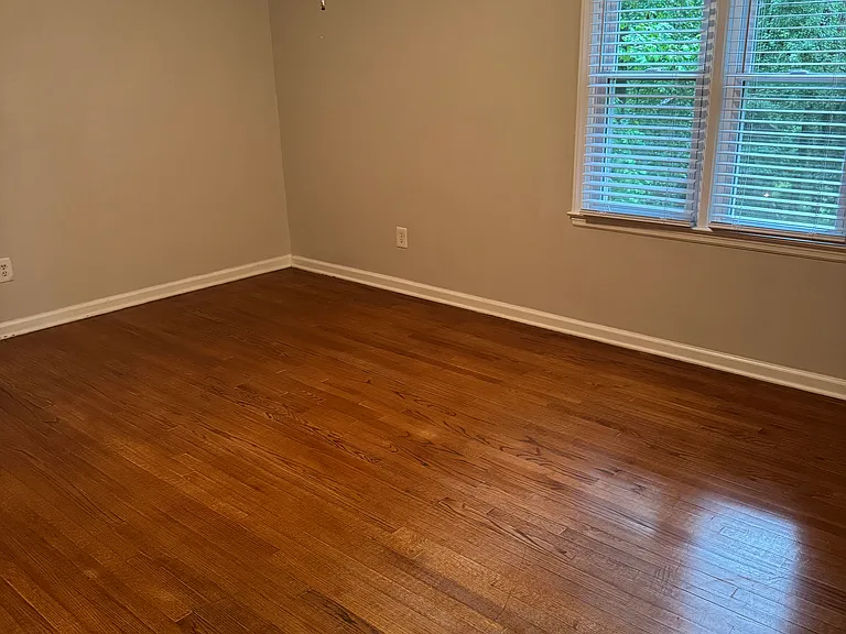 4007 Yadkin Dr — Photo 22