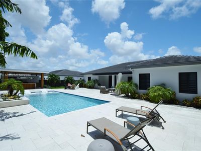 21420 SW 127th Pl, Miami, FL, 33177