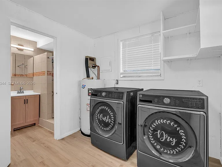 5096 SW 28th Ter — Photo 10