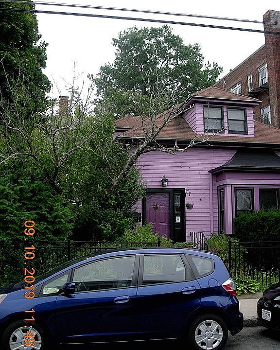 2nd image of 35 Park St