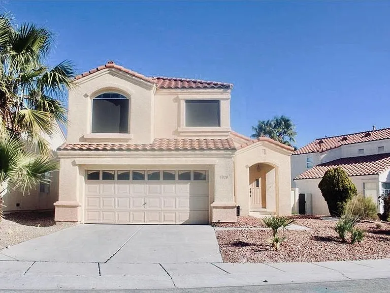 8020 Pottery Creek Dr — Photo 2