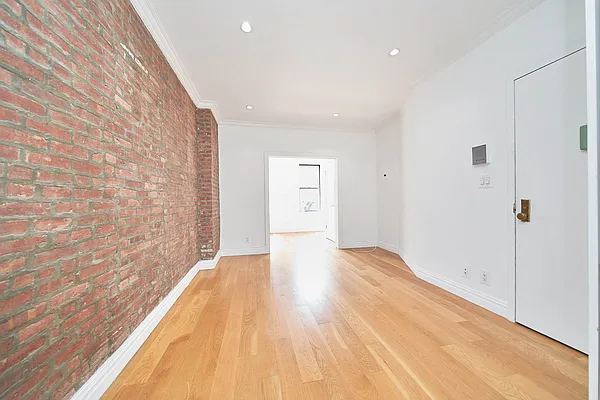 Rented by Living New York | media 5