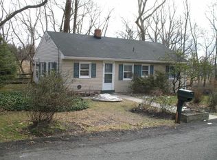 9 Fern Ridge Ln, Titusville, NJ 08560