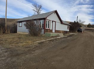 65 Ballas Ln, Lewistown, MT 59457