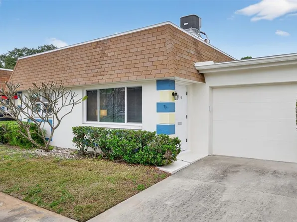8245 Vendome Blvd N, Pinellas Park, FL 33781