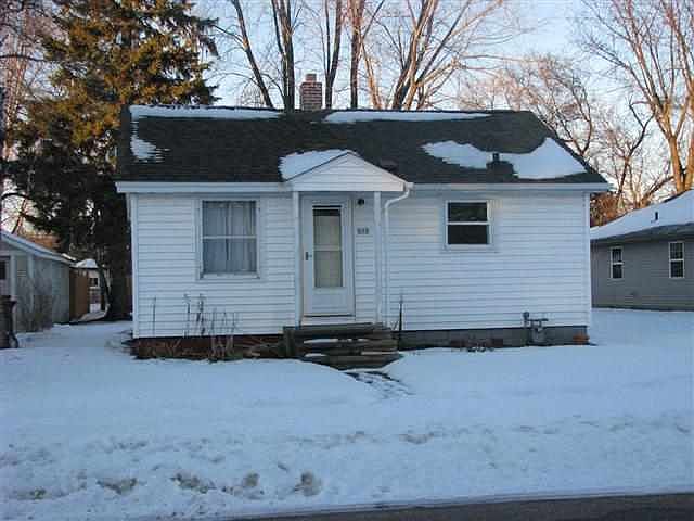 2nd image of 608 Wadleigh St