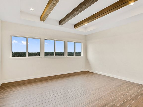 Cortaro - Kylie Interior Image 4