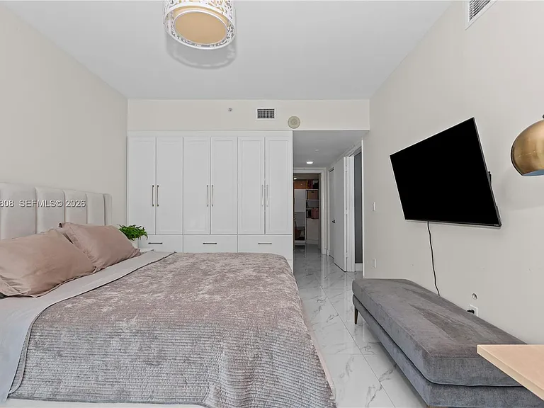 350 S Miami Ave #2102 — Photo 19